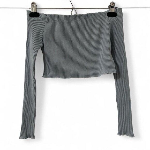 Women’s Off the shoulder cropped top Size Medium - Picture 2 of 6
